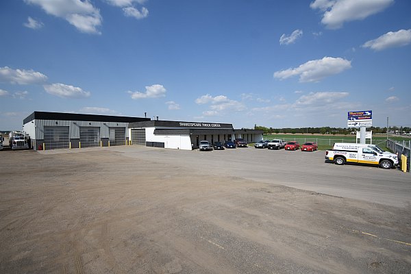 TruckPro : Shakespeare Truck Center - Garage