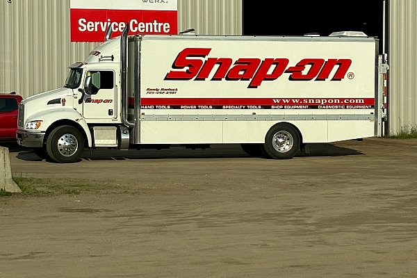 TruckPro : Gin-Cor Industries Inc - Garage