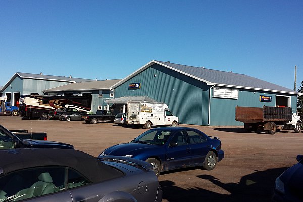 TruckPro : Palmer Automotive & Truck Center - Garage