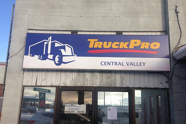 TruckPro : Central Valley Truck Services Ltd. - Garage